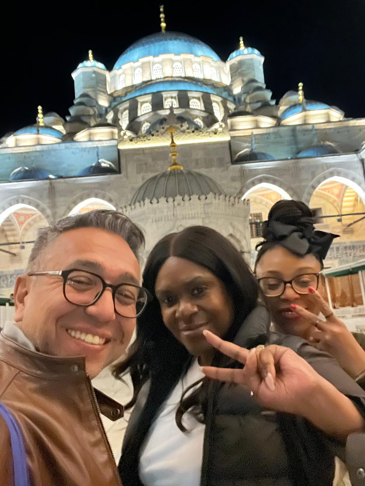 Istanbul Mosques and Tile Art Workshop Experience