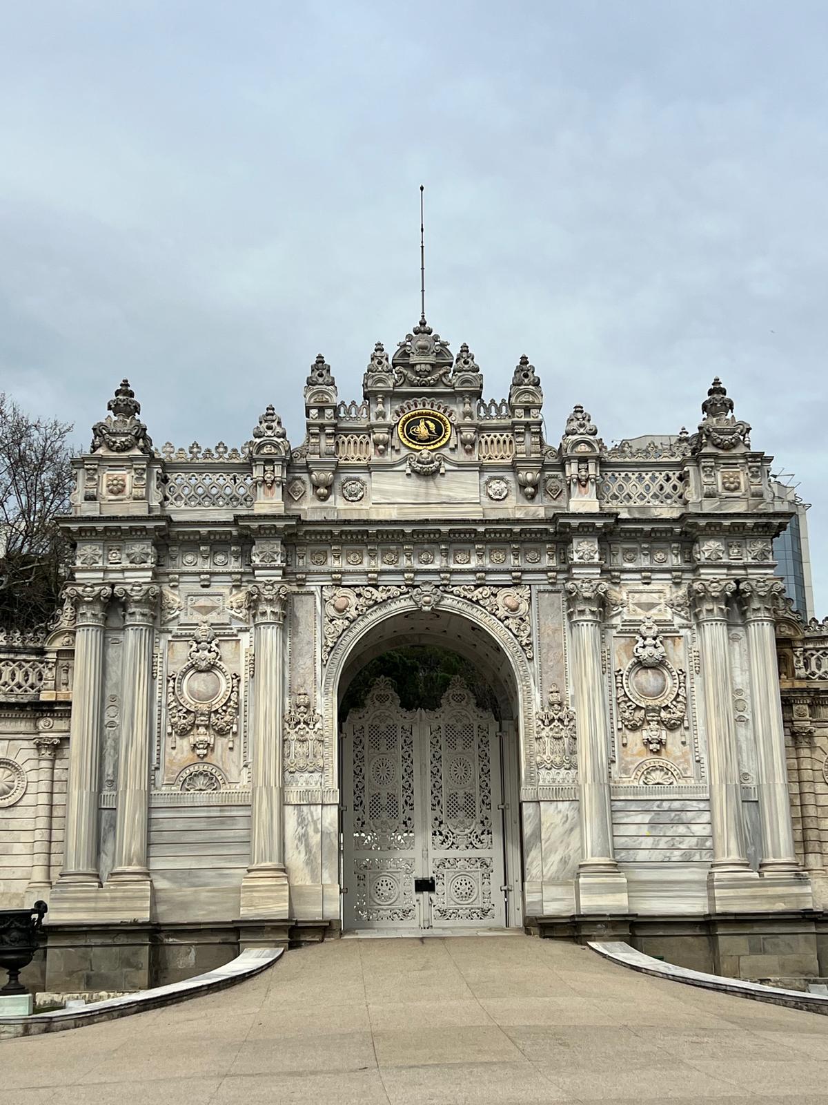 Dolmabahçe Palace, Bosphorus Cruise, Istiklal Street & Spice Bazaar Tour